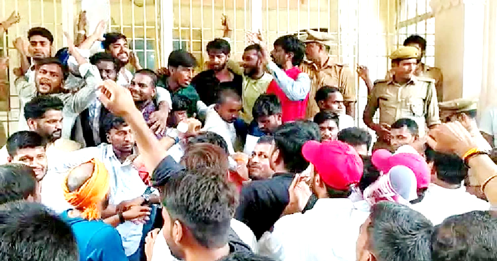 student protest in Allahabad University