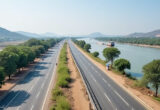 ریاستی حکومت کی بہار کو 3 گنگا پتھ کی سوغات،سمراٹ حکومت کا 25 سالہ ٹریفک پلان، بہار اسٹیٹ روڈ کنسٹرکشن ڈیولپمنٹ کارپوریشن کی نگرانی میں کام جاری،  بیدوپور-دیگھوارہ اور بکسر-کوئیلور تک پتھ ہوگا تعمیر،جبکہ کونہوا سے ڈمریا گھاٹ تک بنائی جائے گی سڑک