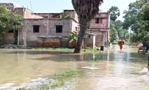بہار کا تین چوتھائی حصہ سیلاب سےمتاثر،سالانہ 6.4ہزار کروڑ کا صرفہ،یوپی میں 15ندیاں طغیانی پر ،مدھیہ پردیش میں مانسون کو الوداع